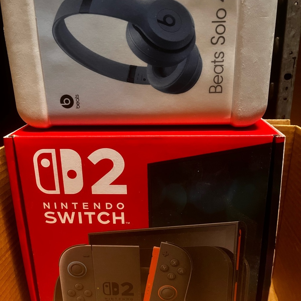 Nintendo Switch Console - Red and Black + Solo Beats 4 (Blue)